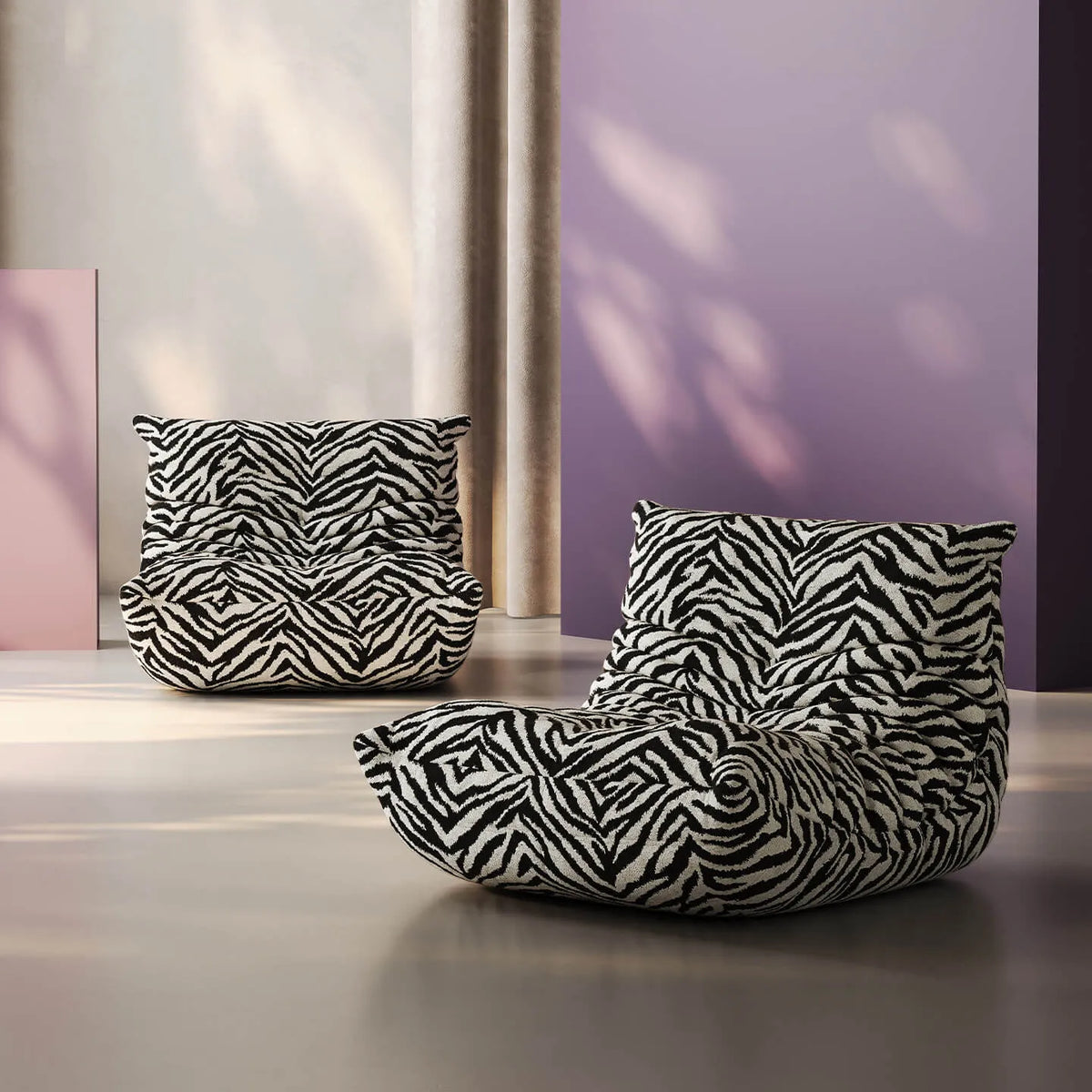 Togo Small settee - Zebra 2026 Limited Edition
